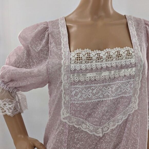 NWT Vintage 70s Gunne Sax Prairie Dress Lilac Ruffle Drop Waist Floral Crochet 9 - Picture 4 of 12